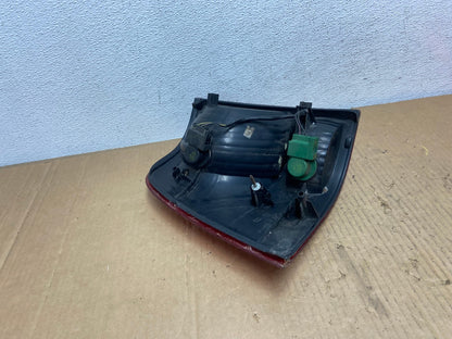 2002 to 2005 Ford Explorer Right Passenger Rh Side Tail light AD1027 LK5