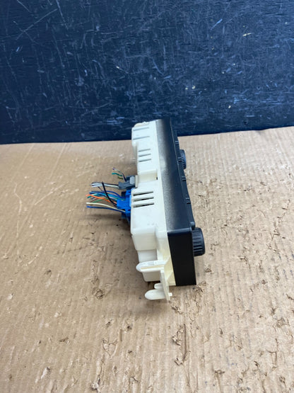 2003 to 2006 Chevrolet Silverado HVAC Heater Climate Control Module af1610 DG1