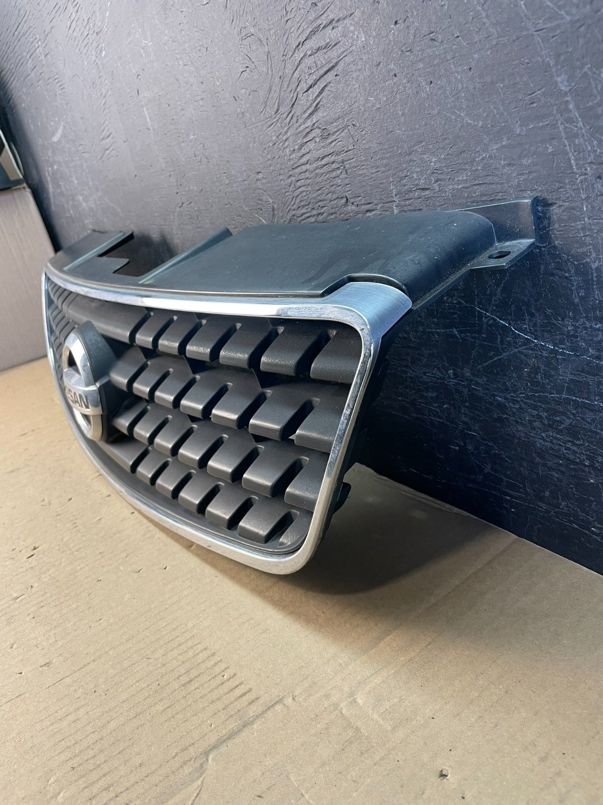 2005 2006 Nissan Altima Front Upper Grill Grille ad5754 DG1