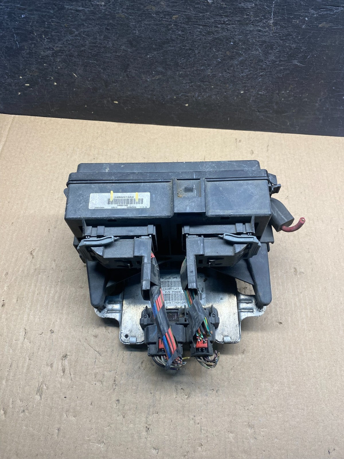 2005 Jeep Grand Cherokee Commander Fuse Box BCM Body Control Module Oe AH3324 DW0