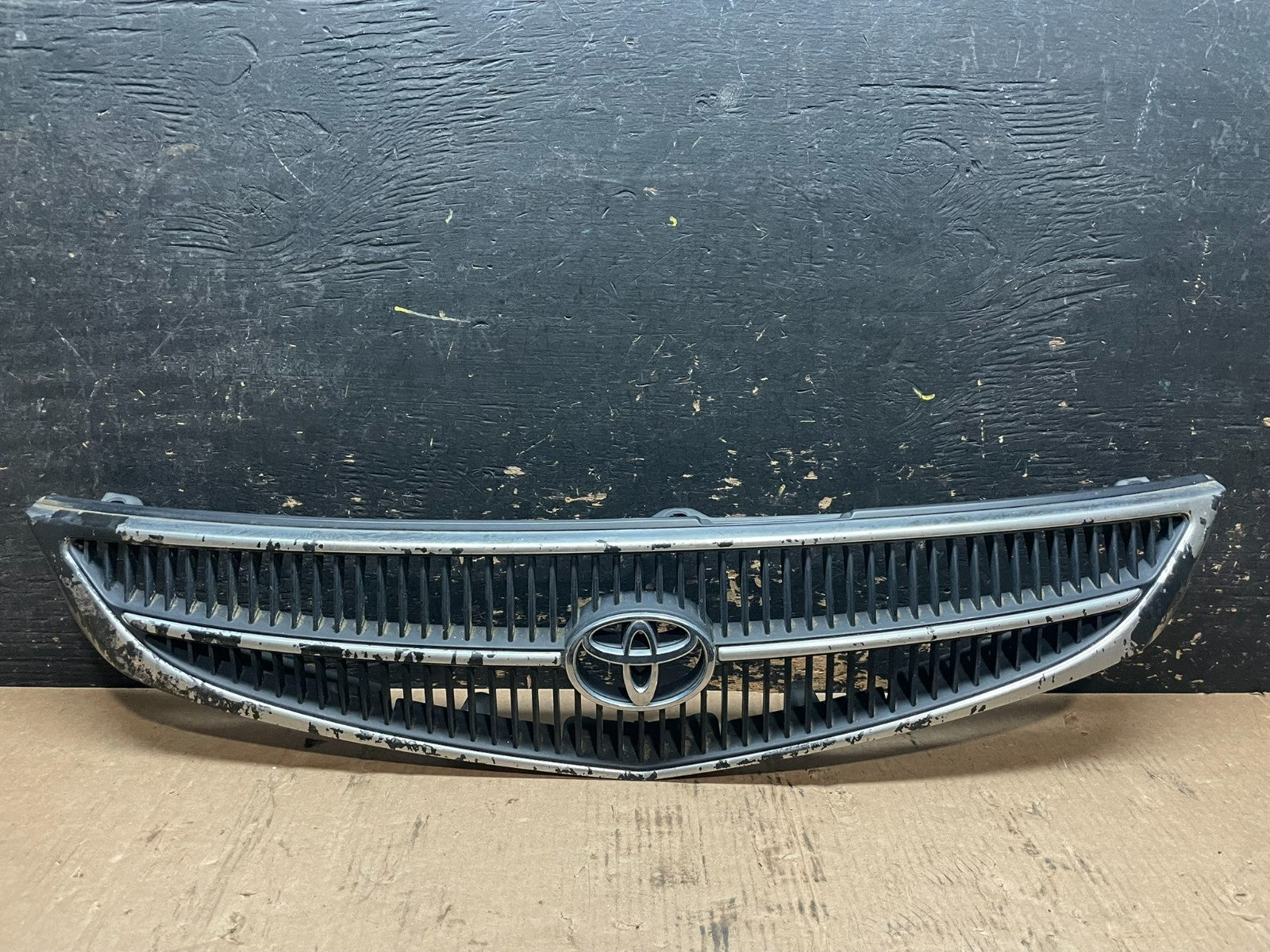 1999 2000 2001 Toyota Solara Front Upper Grill Grille OEM Z5981 DG0