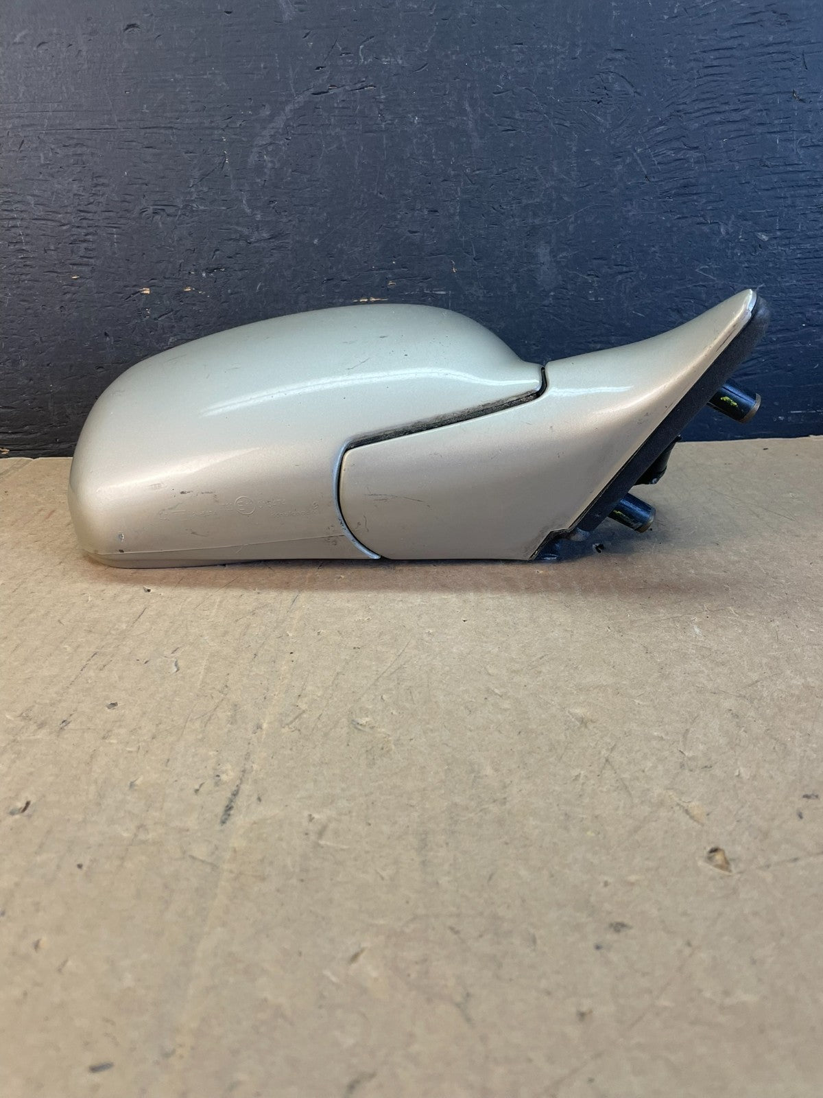 2004 to 2011 Lincoln Town Car Right Passenger View Heat Door Mirror AD5663 DW3
