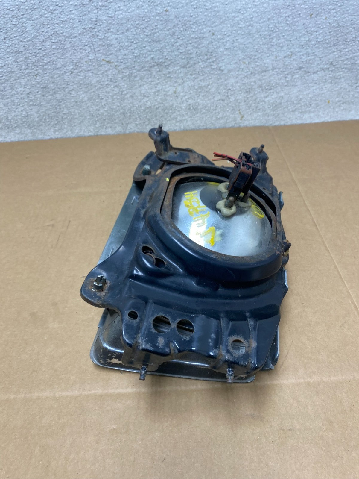 1984 to 1987 Toyota Tercel Right Passenger RH Side Headlight V4754 PS5