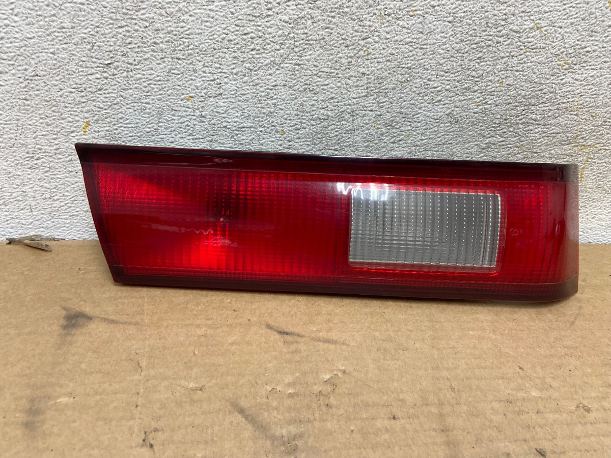 1997 1998 1999 Toyota Camry Tail Light Inner Left Driver LH Inner AH4305 LK0
