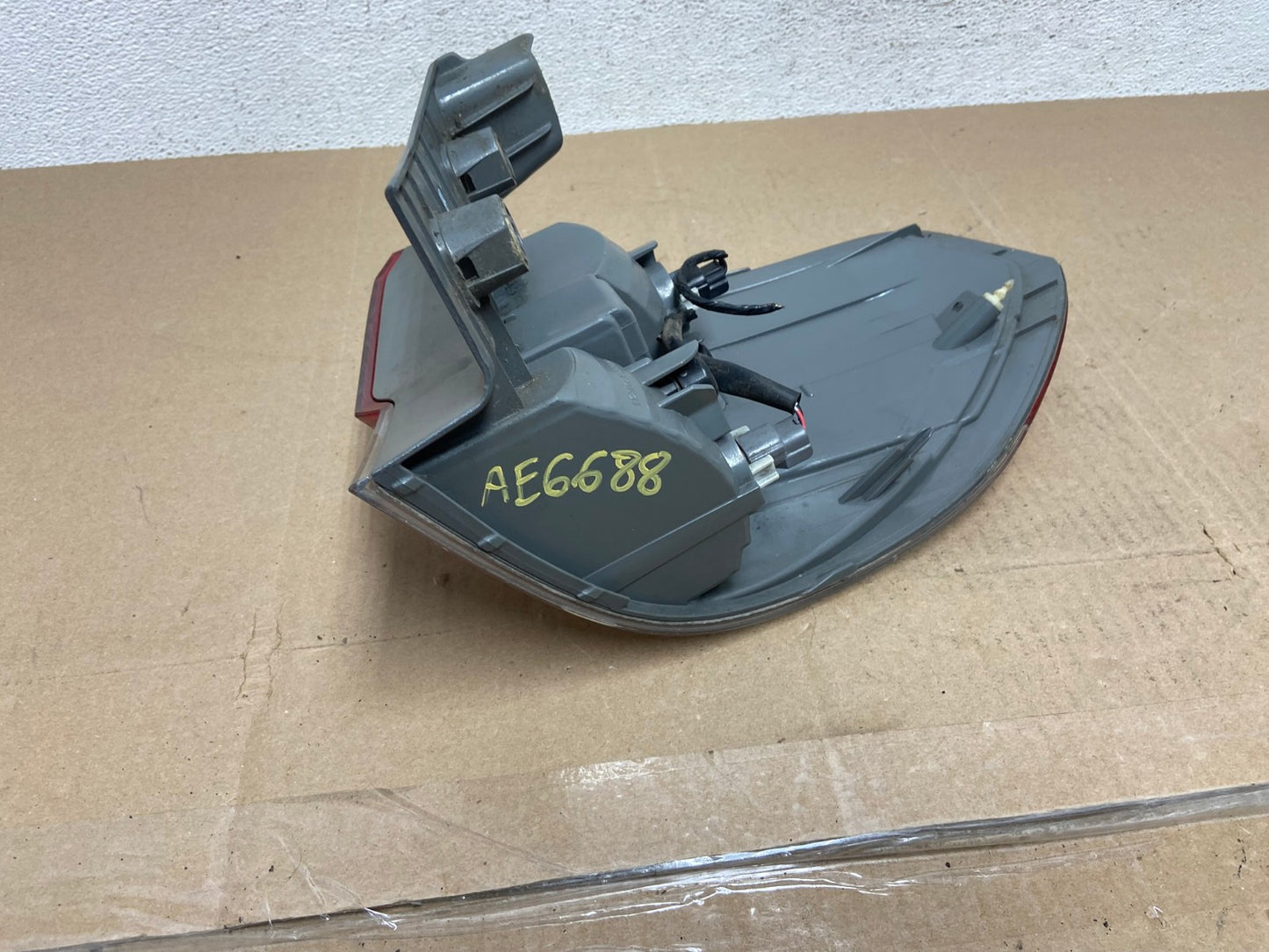 2008 2009 2010 Honda Odyssey Left Driver LH Side Tail Light AE6688 LK6