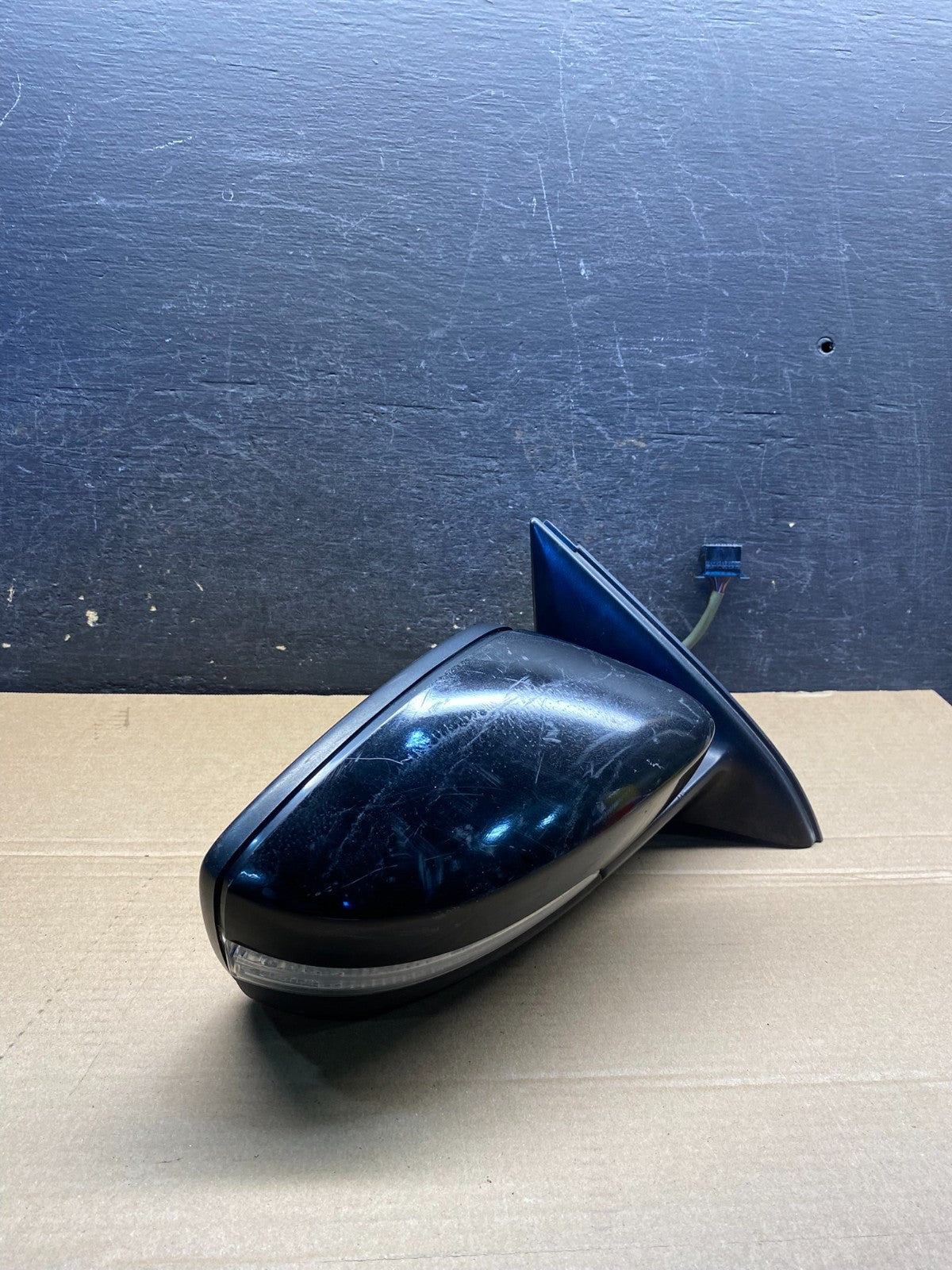 2011-2016 Volkswagen Jetta Sedan Right Passenger Side View Door Mirror AI7442 DG1