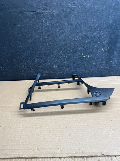 2010 to 2015 Toyota Prius Radio CD Player Screen Bezel Trim AG0079 DG2
