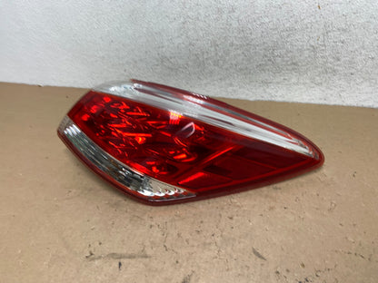 2011 - 2014 Nissan Murano Right Passenger Side RH Tail Light AG4327 PS1