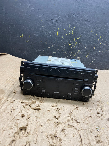 2010 Dodge Journey AM FM Radio 6 Disc CD Player Receiver x6430 DG0