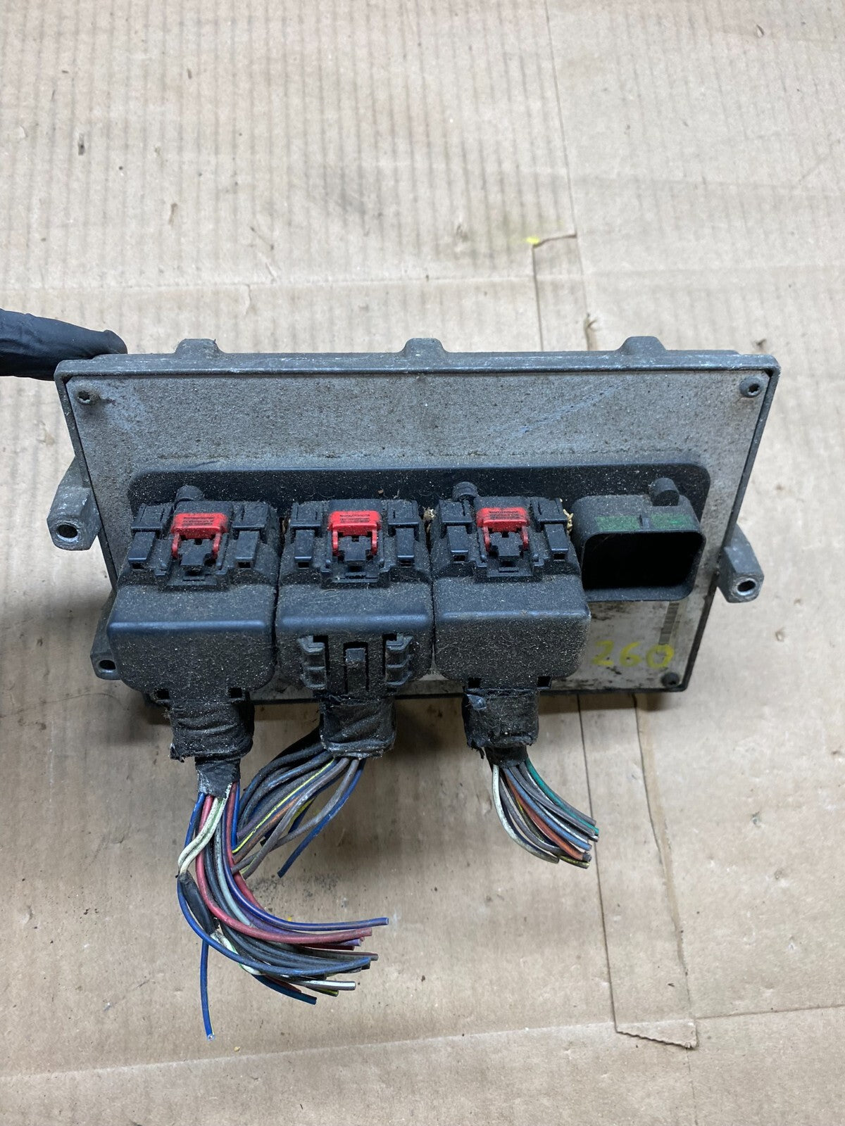 2007 Jeep Liberty Nitro 3.7L Engine Control ECM C8260 PS1