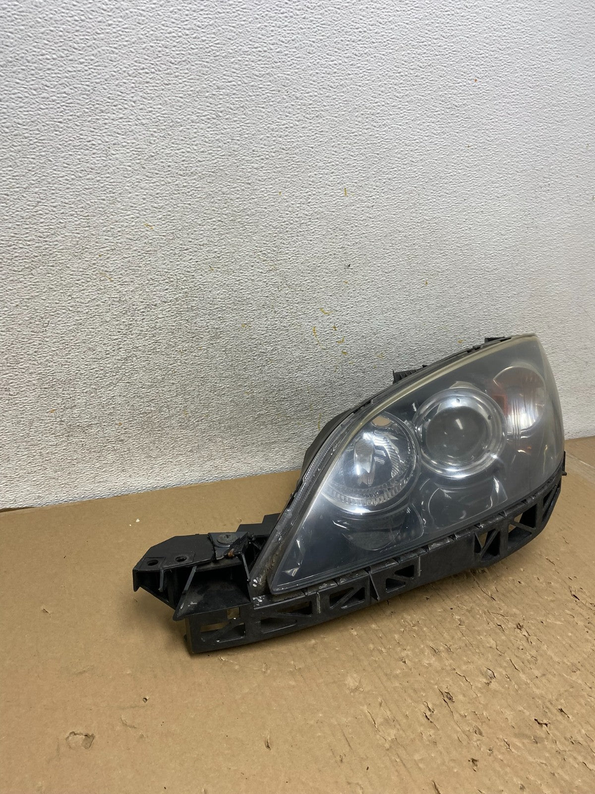 2004 to 2009 Mazda 3 Hatchback Left Driver LH Side Headlight AH2828 DW1