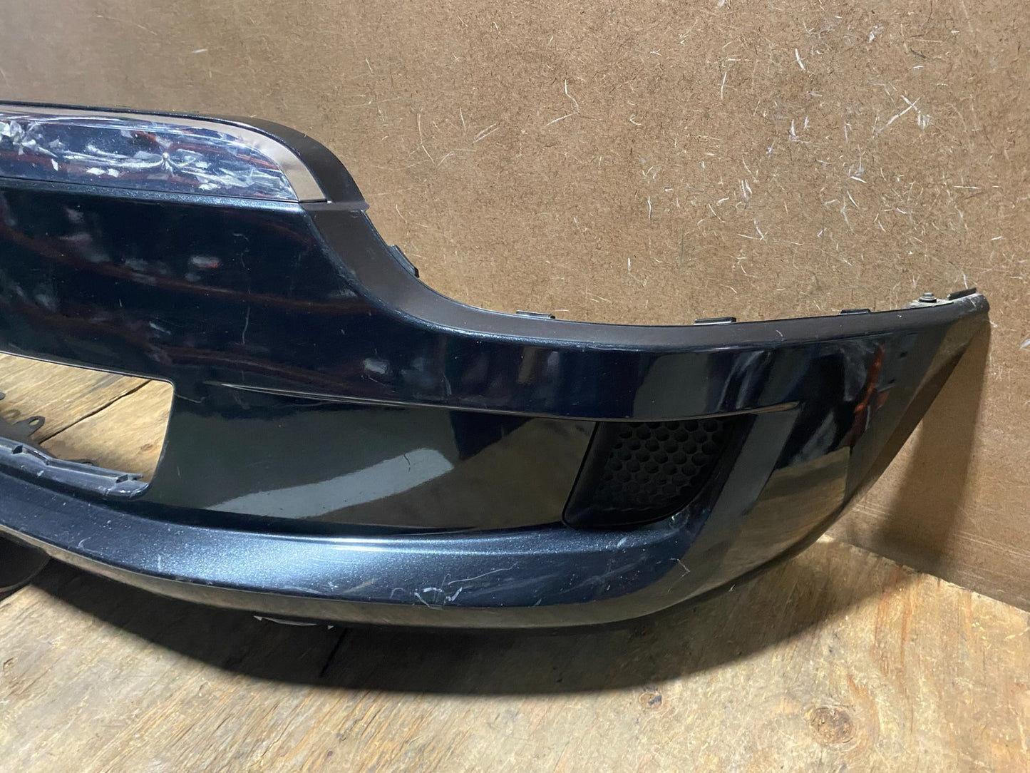 2011 to 2012 GMC Acadia Denali Front Lower Bumper Cover 22821302 AE36593