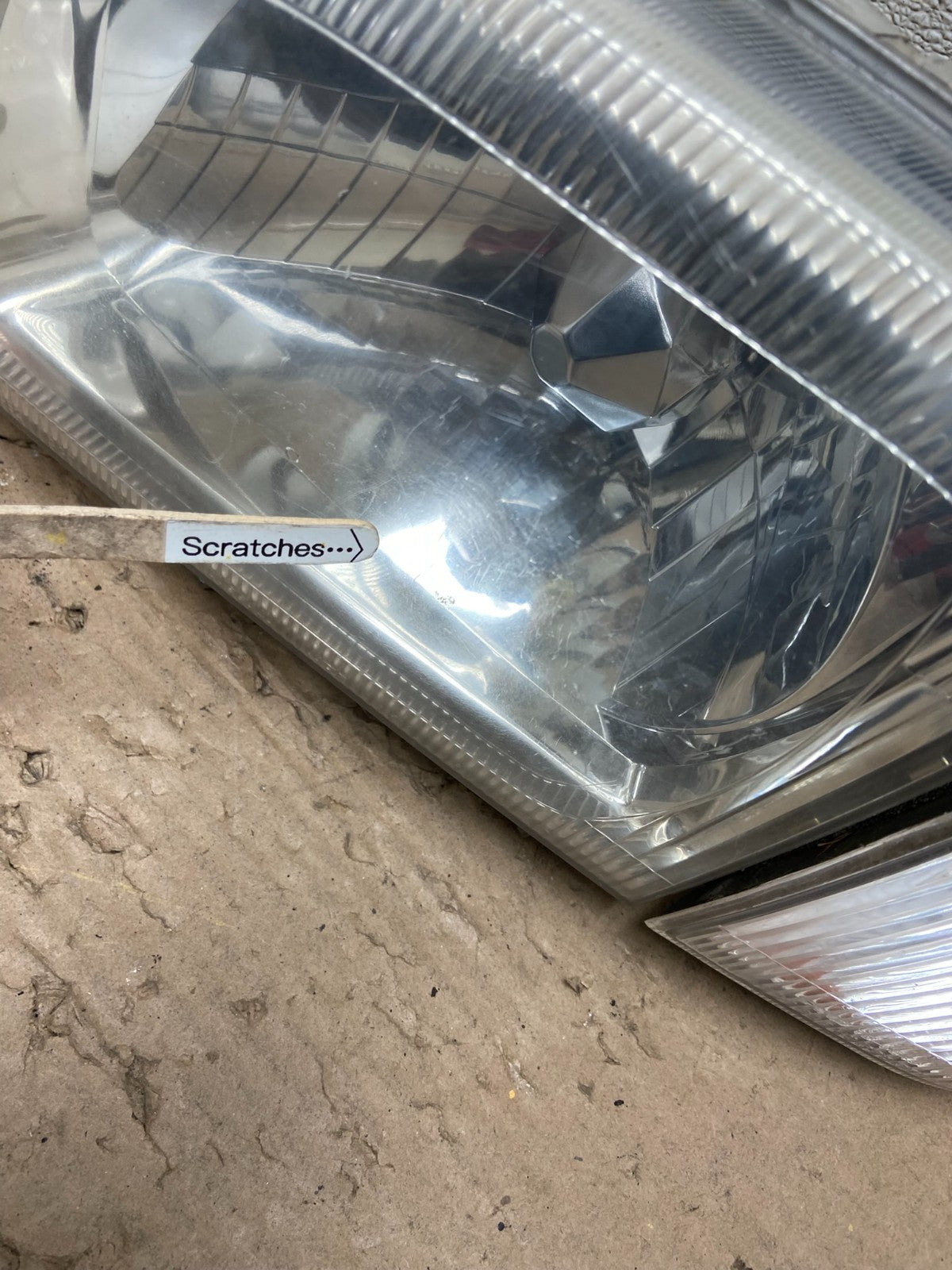 1999 to 2004 Nissan Pathfinder Left Driver Halogen Headlight Oem AB0905 DW3