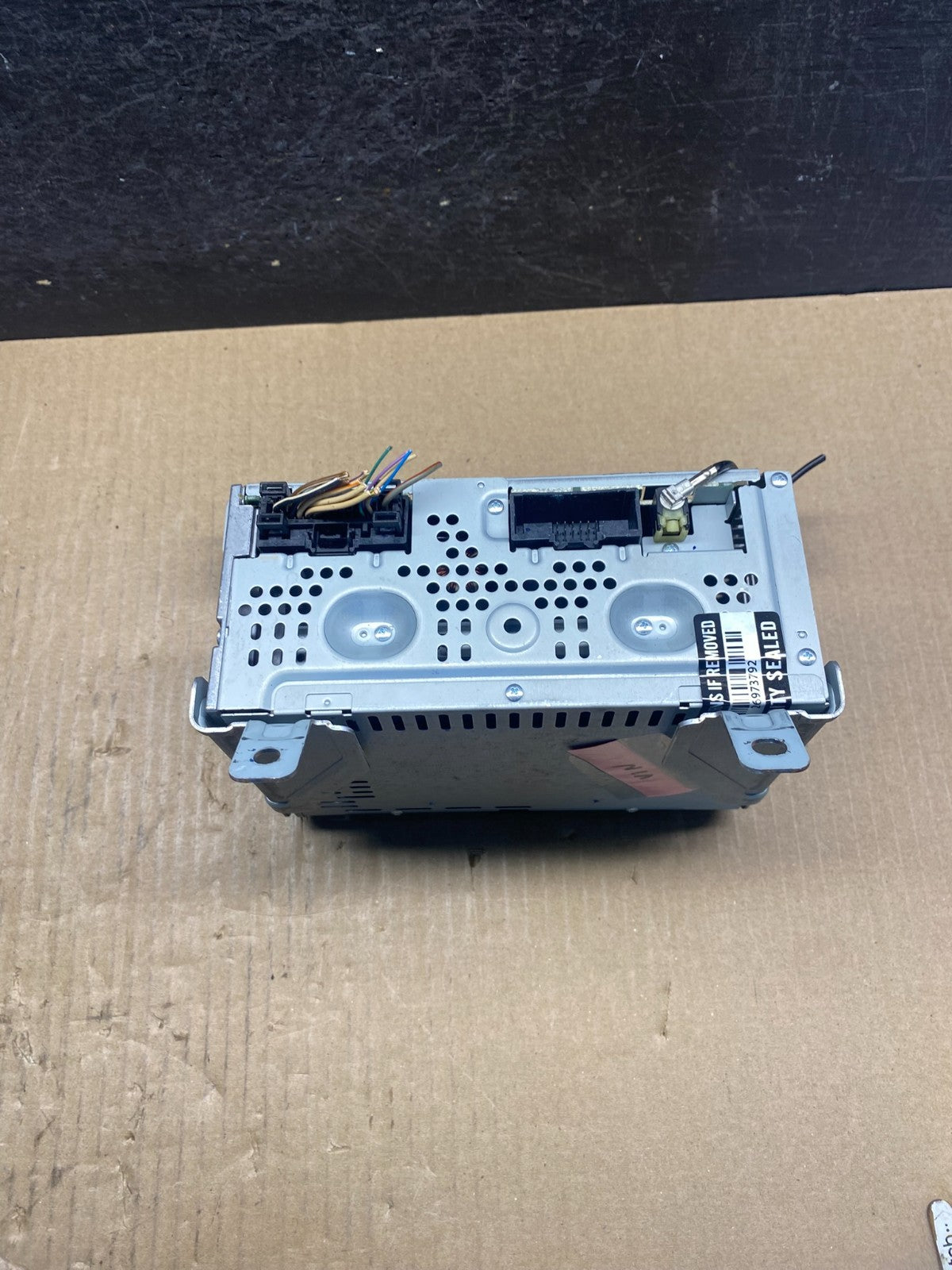 2016 2017 Ford Taurus Radio Stereo CD Player Receiver AM FM Audio AG3844 DG5