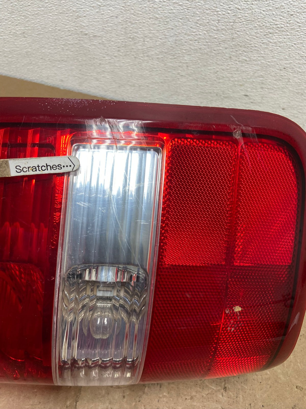 2004 to 2008 Ford F150 F-150 Right Passenger RH Side Tail Light AC7281 LK3