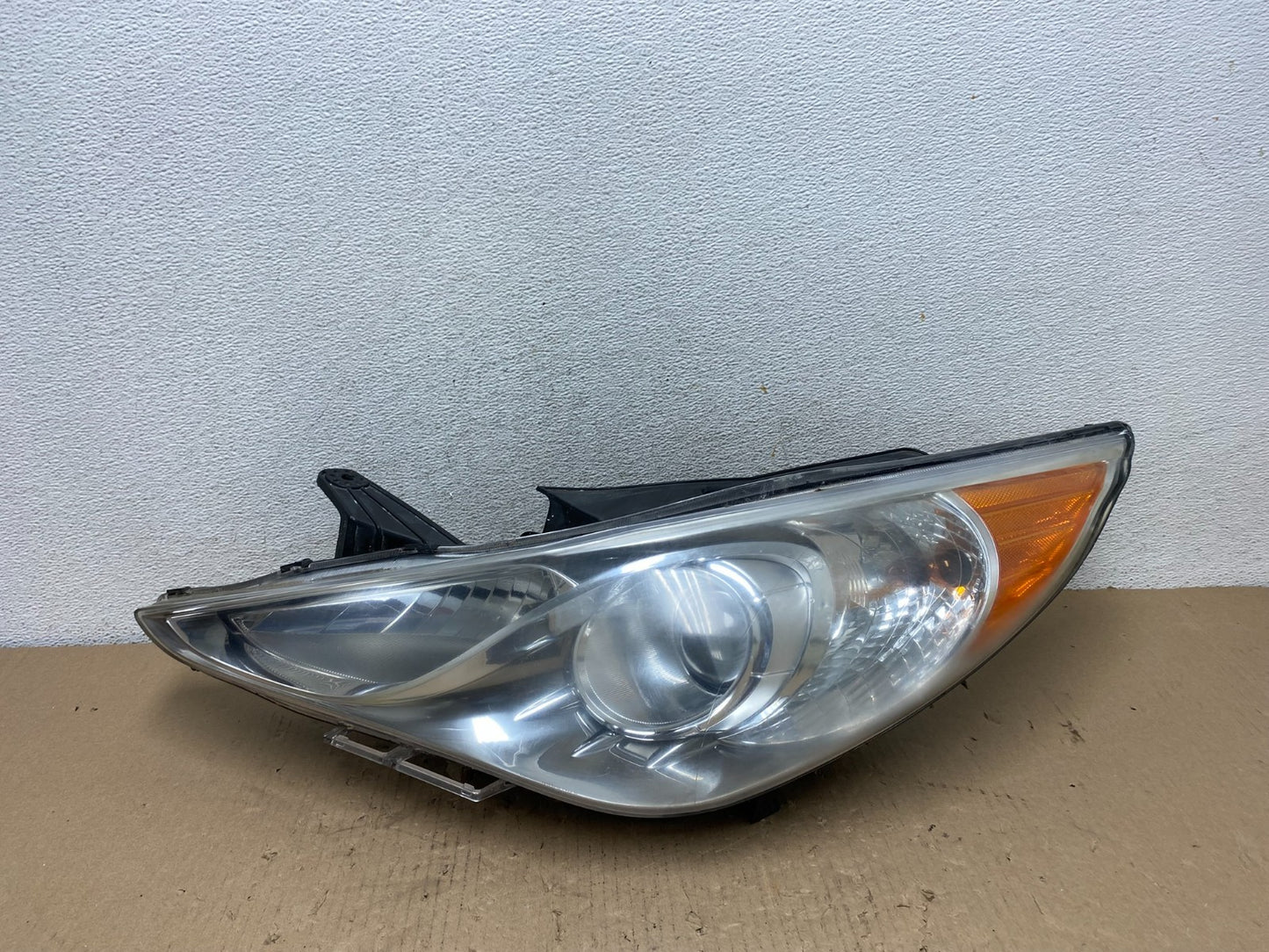 2011 - 2014 Hyundai Sonata Left Driver Lh Side Headlight Halogen AF3209 DW0