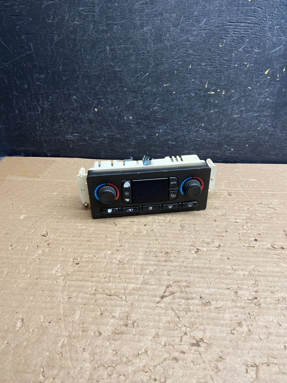 2003 to 2006 Chevrolet Silverado HVAC Heater Climate Control Module ag8553 DG0