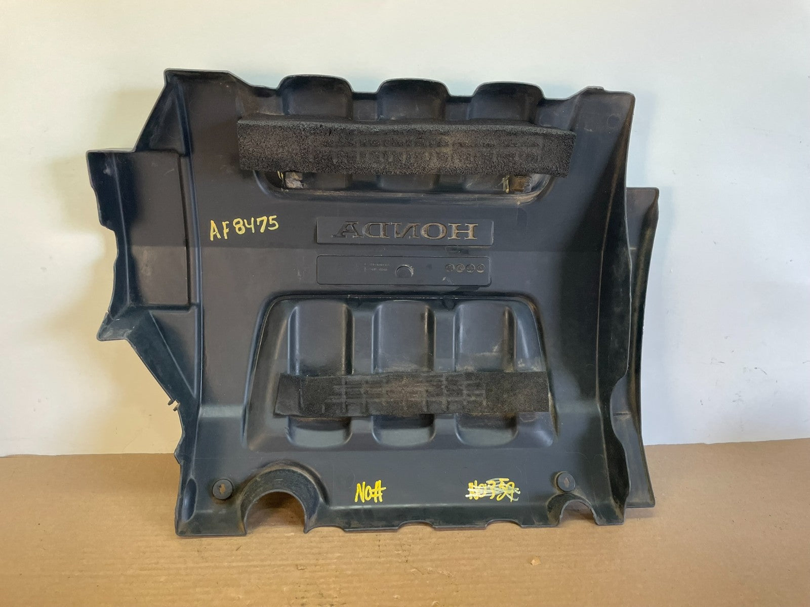 2005 to 2007 Honda Odyssey Black Engine Cover AF8475 DG8