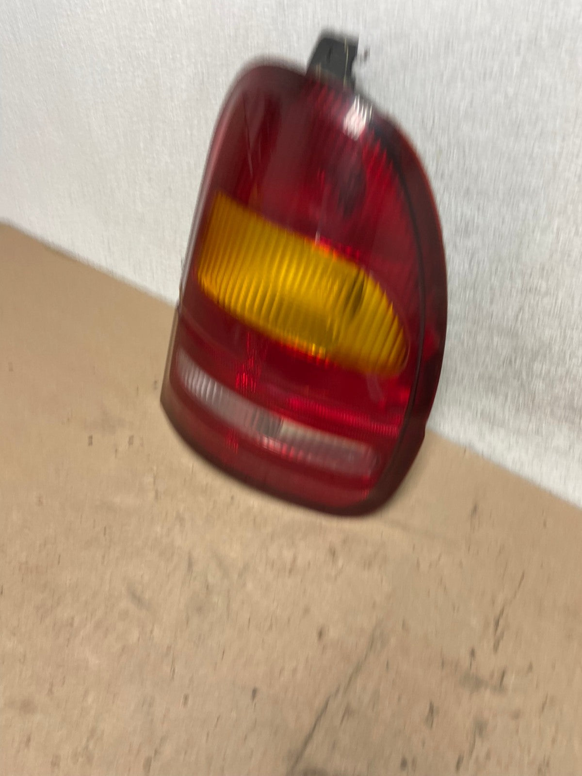 1995 to 1998 Ford Windstar Tail Light Right Passenger RH Side AG5568 LK1