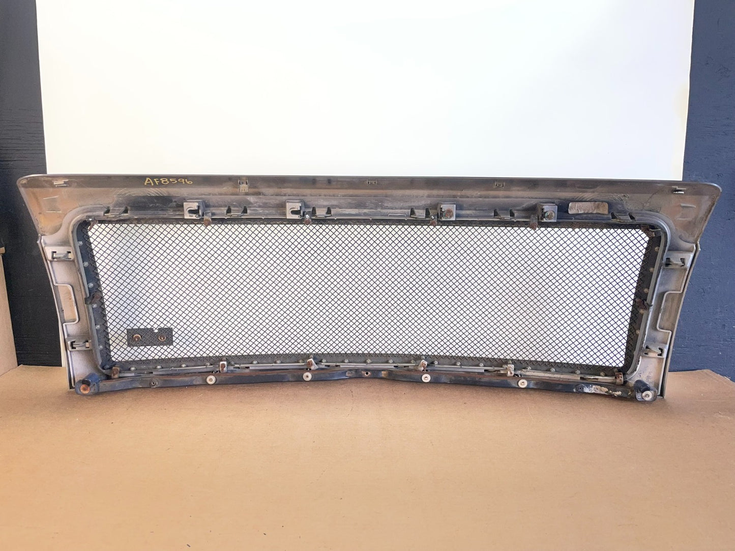 2009 to 2014 Ford F-150 F150 XLT Chrome Front Upper Grille Grill AF85963