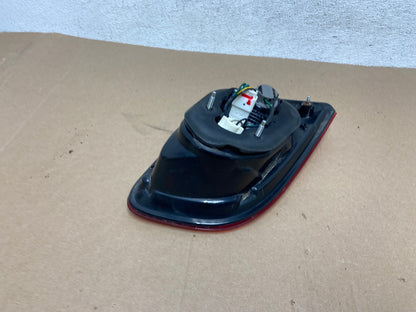2010 2011 2012 Hyundai Santa Fe Right Passenger RH Tail Light Inner AD63954