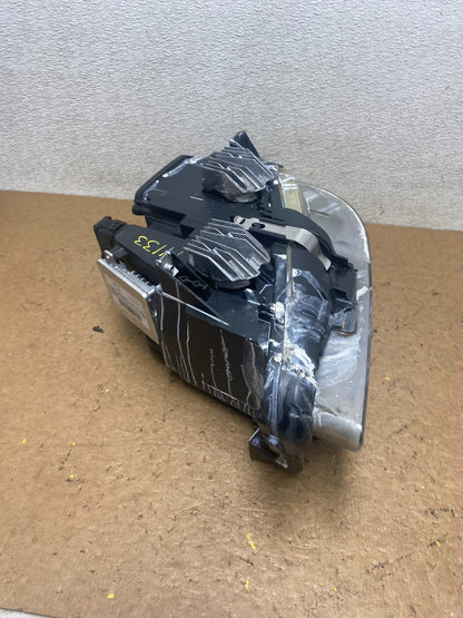 2011-2013 BMW 5 Series F10 Right Passenger Xenon HID AFS Headlight OEM T1133 DW9