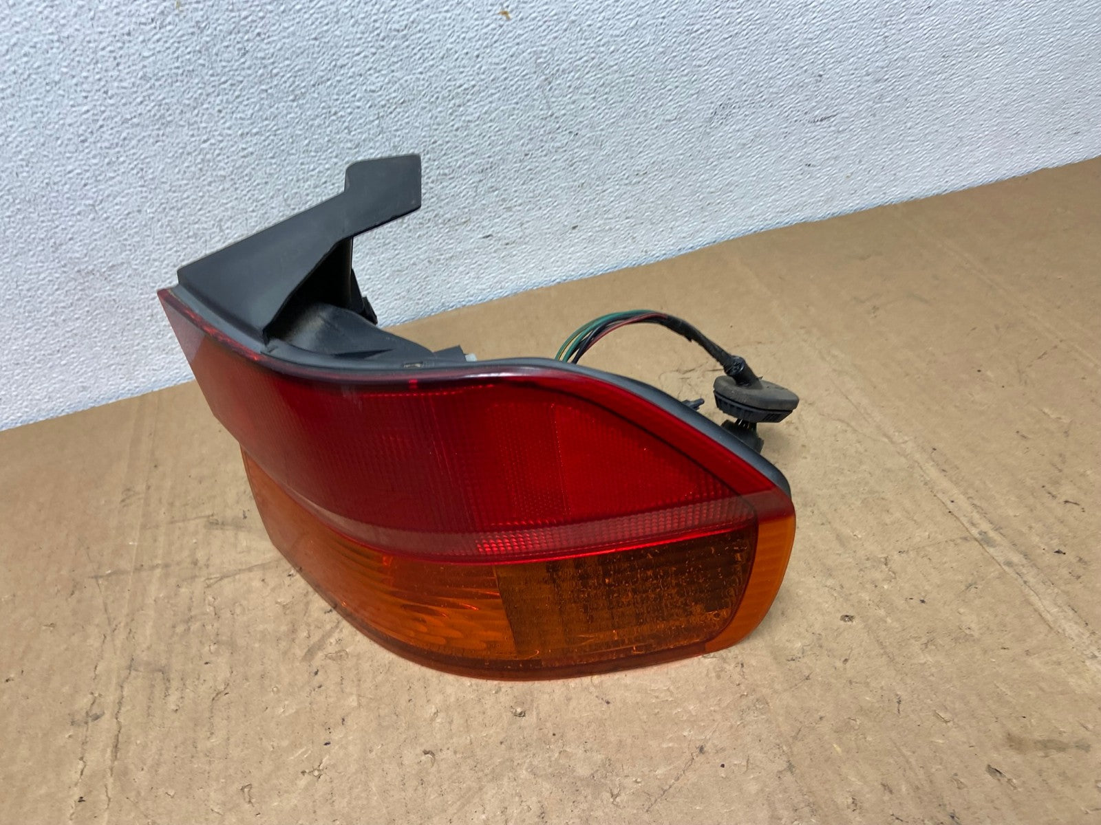 1999 2000 2001 Honda Odyssey Right Passenger Side Tail Light AD1310 LK1