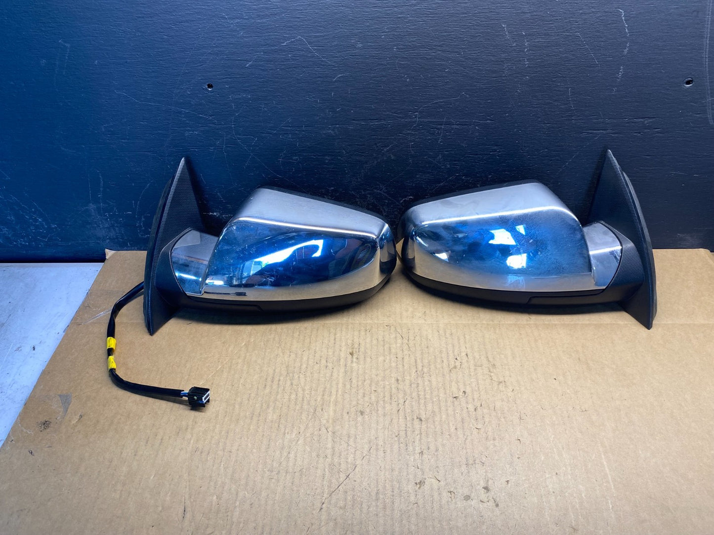 2011 to 2017 Chevrolet Equinox Left + Right Side View Door Mirror AC2864 DW3