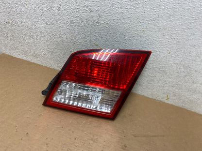 2002-2004 Infiniti i35 Inner Right Passenger Rh Side Tail Light OEM O9779 DW1