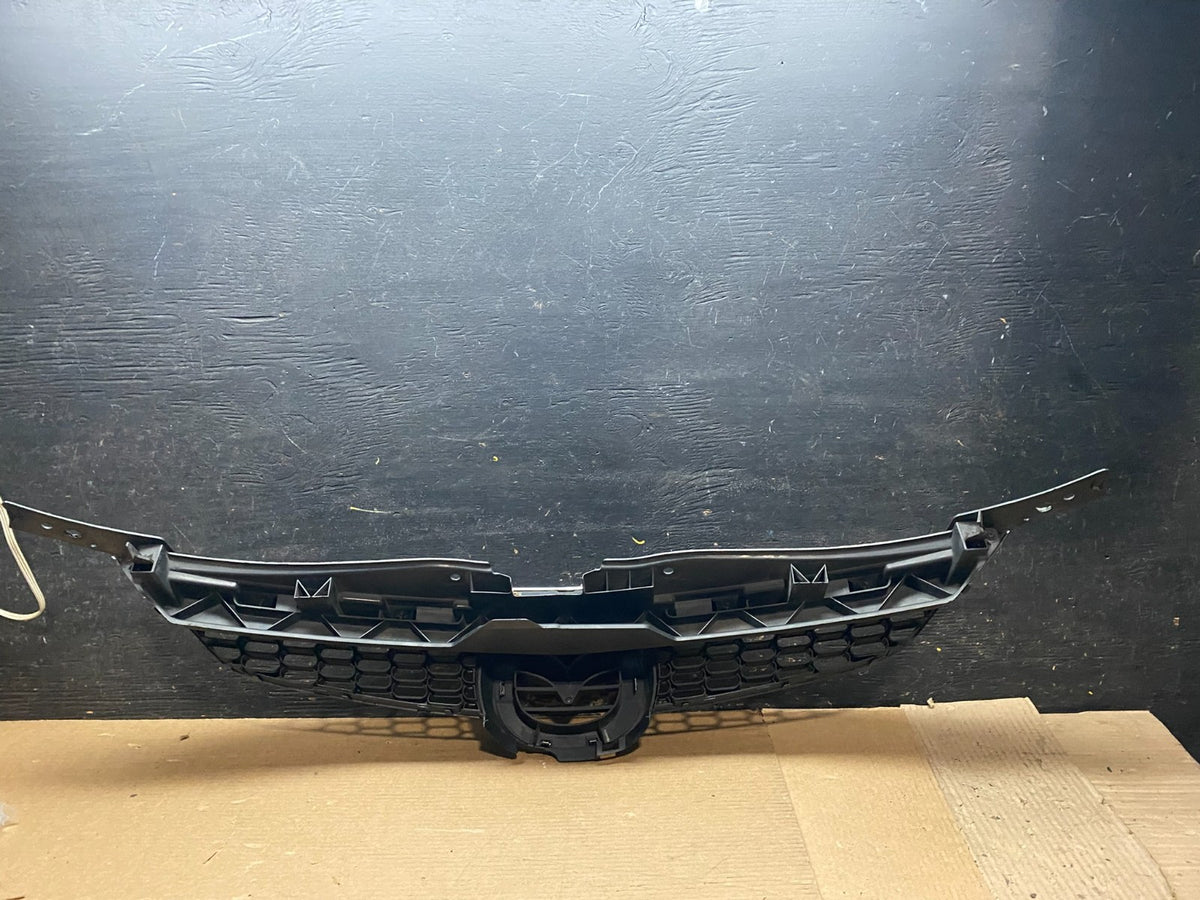 2007 - 2009 Mazda CX9 CX-9 Front Upper Grill Grille Emblem V7002 DG7