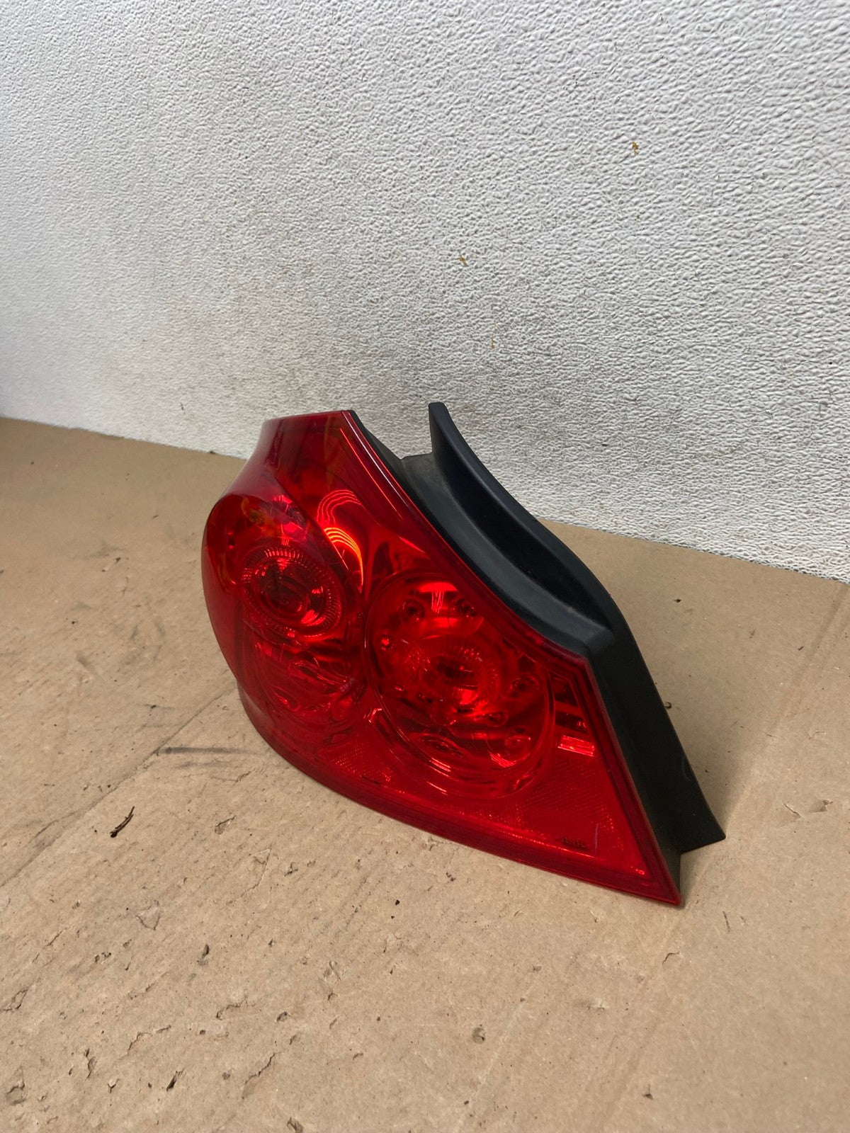 2007 to 2013 Infiniti G35 G37 Sedan Left Driver LH Side Tail Light AG4881 LK2