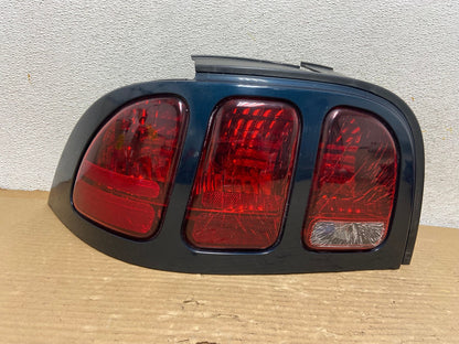 1996 1997 1998 Ford Mustang Left Driver LH Side Tail Light AH0612 LK0