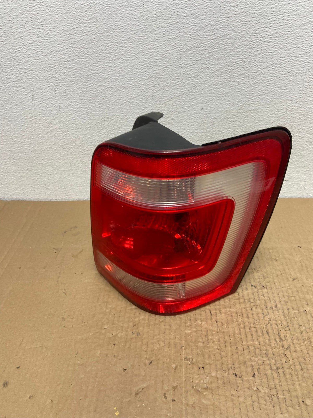 2008 to 2012 Ford Escape Right Passenger RH Side Tail Light AC3924 LK0