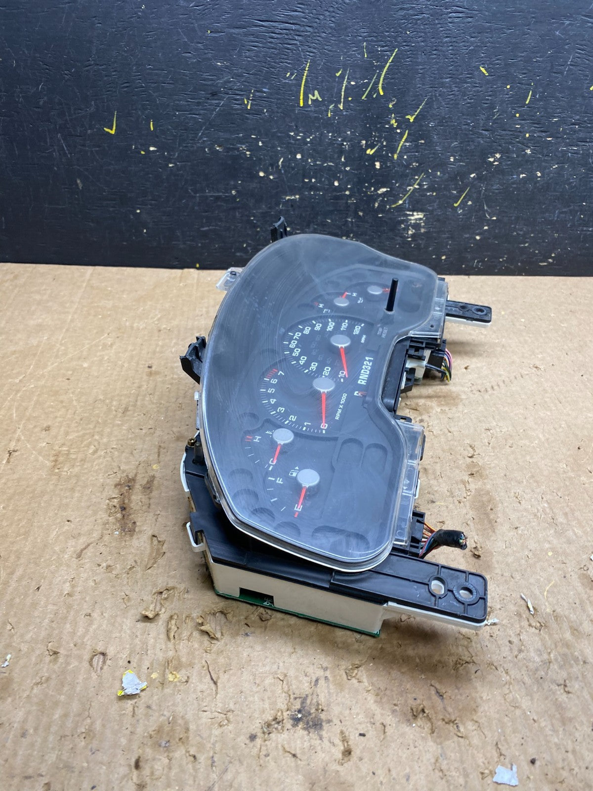 2004 2005 Ford Explorer Speedometer Cluster Gauge Oem z7112 DG1