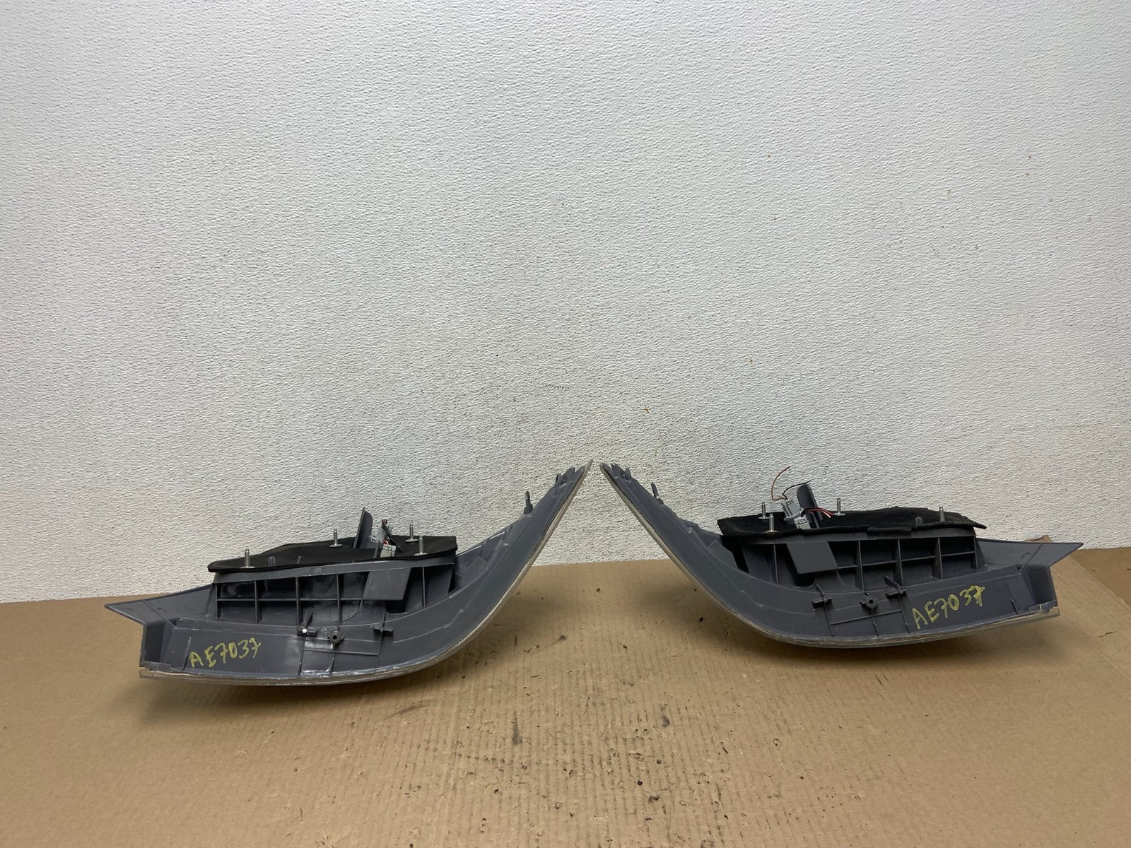 2006 - 2007 Honda Accord Left+Right Set Side Tail lights AE7037 DG8