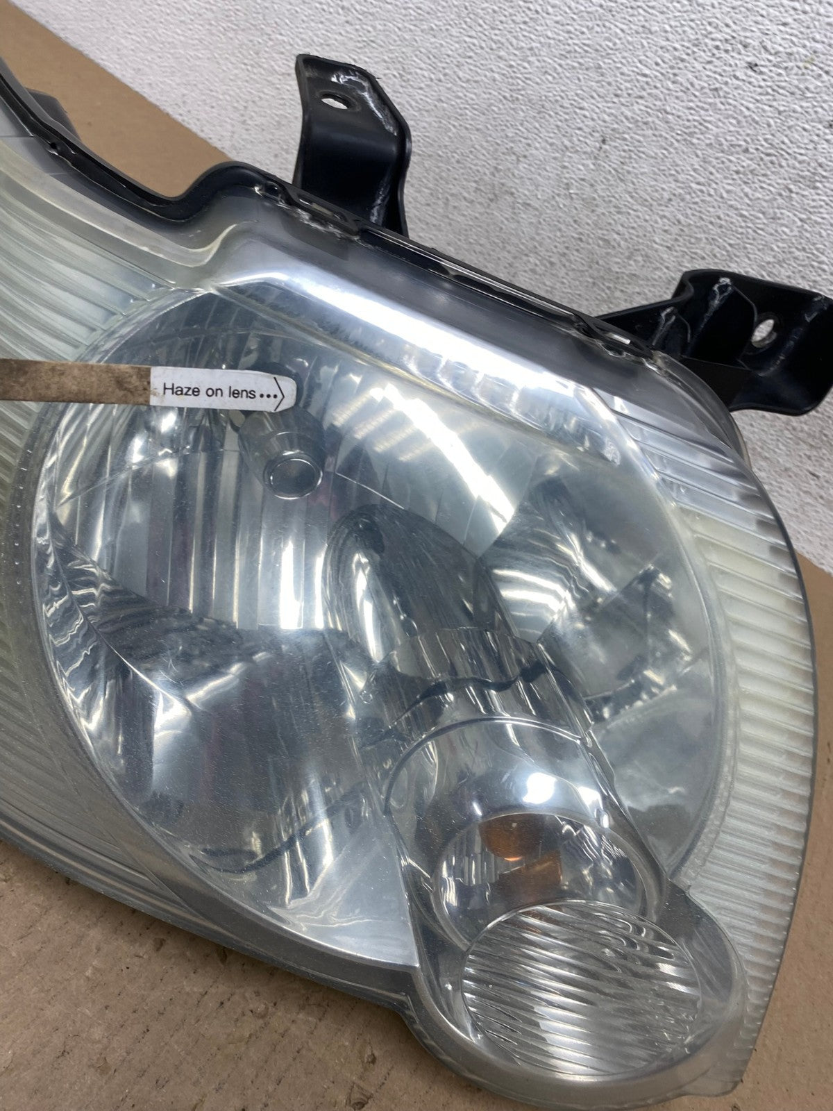 2006 to 2010 Ford Explorer Right Passenger Side Headlight AE8804 LK5