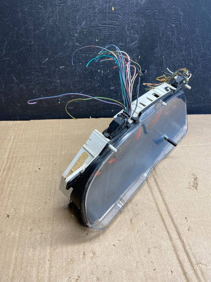 2004 to 2007 Ford E150 E250 E350 Gauge Speedometer Cluster AD71632