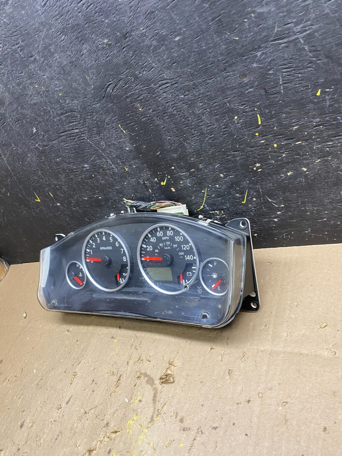 2005 to 2012 Nissan Pathfinder Frontier Xterra Speedometer Cluster U51623
