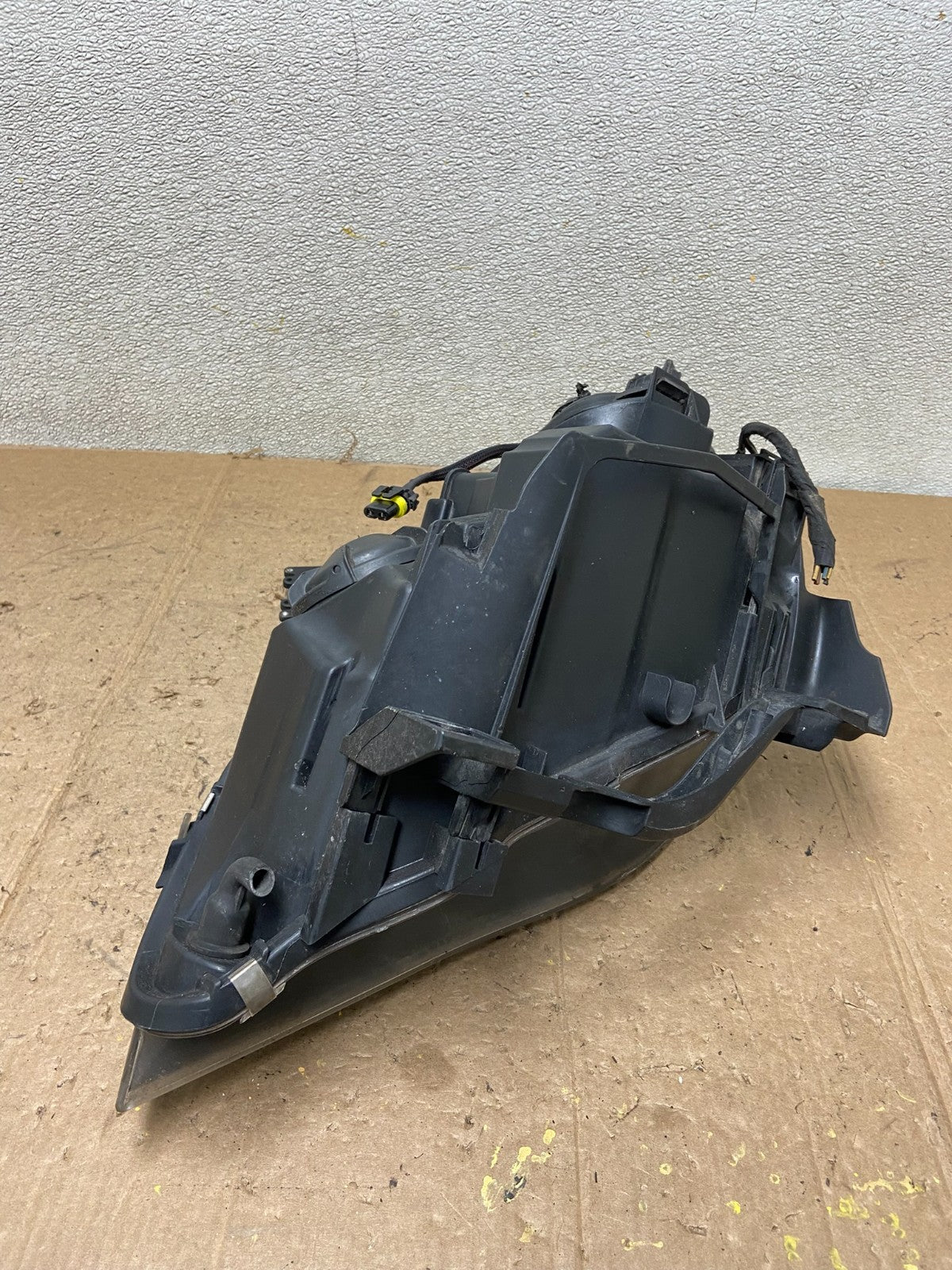 2008 to 2010 Bmw 5 Series 528i Halogen Right Headlight Oem AA4290 DW6