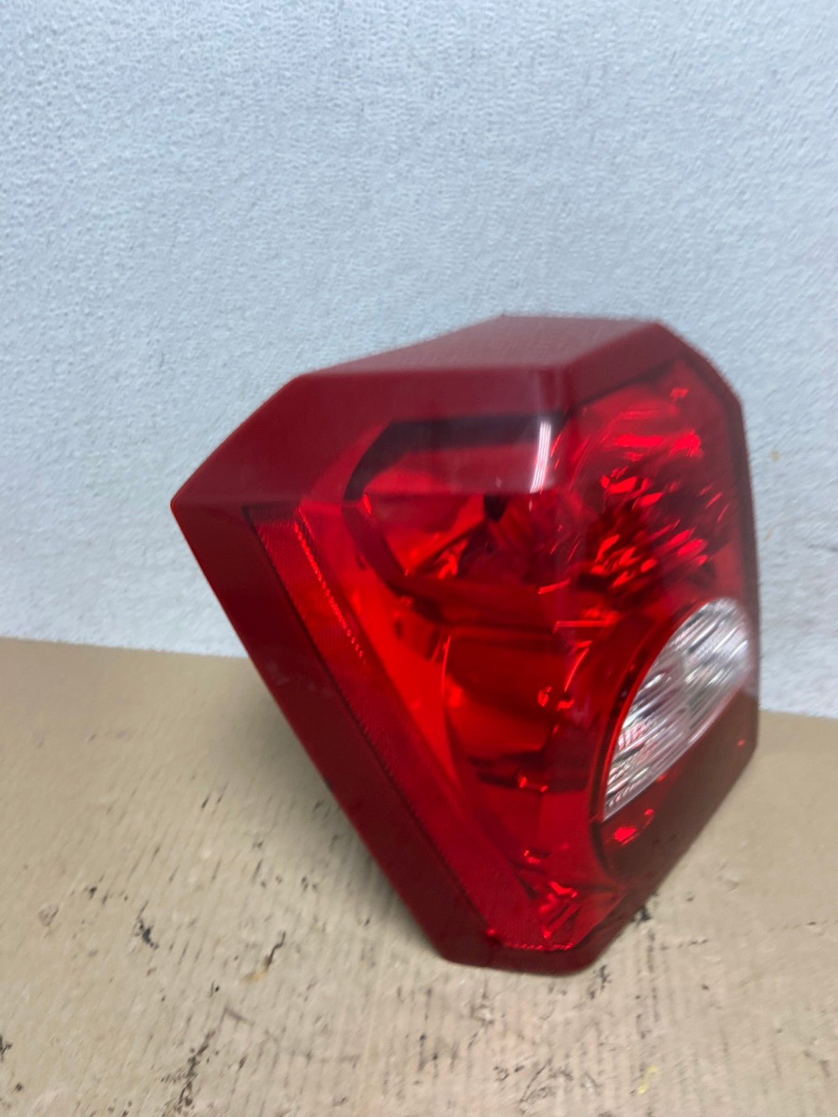 2008 2009 2010 2011 2012 Dodge Caliber Tail Light Left Driver Side AF5947 LK2