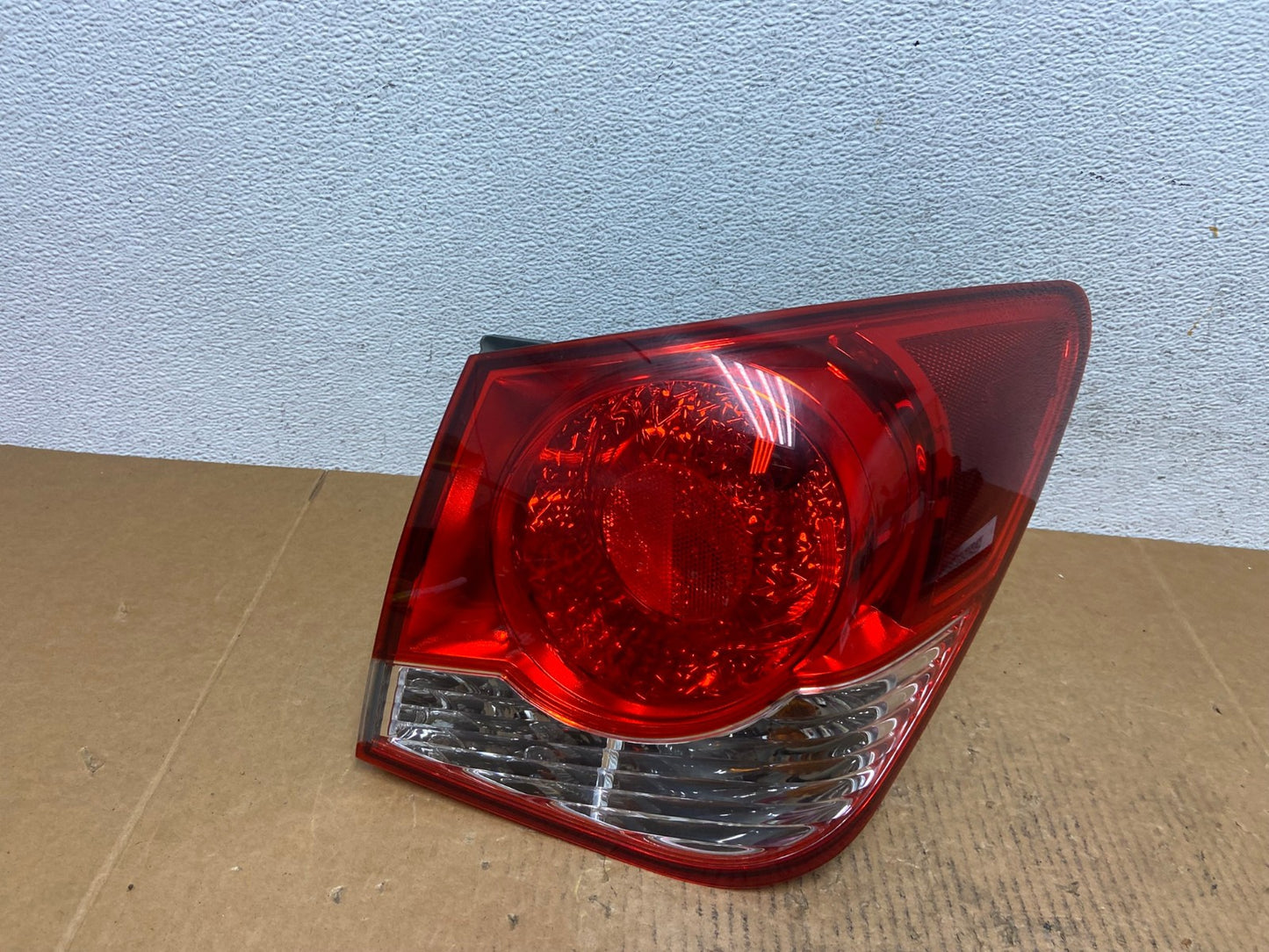 2011 2012 2013 2014 Chevrolet Cruze Right Passinger RH Side Tail Light AE0600 LK0