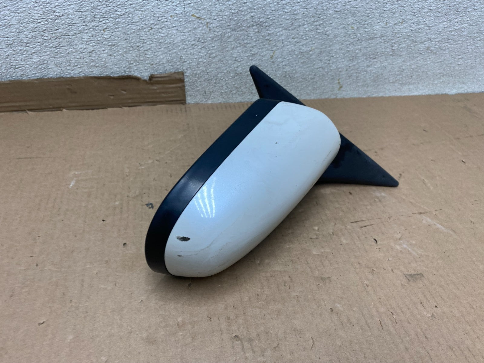 2005-2009 Subaru Legacy Outback Right Passneger Side Door Mirror u8410 DG1