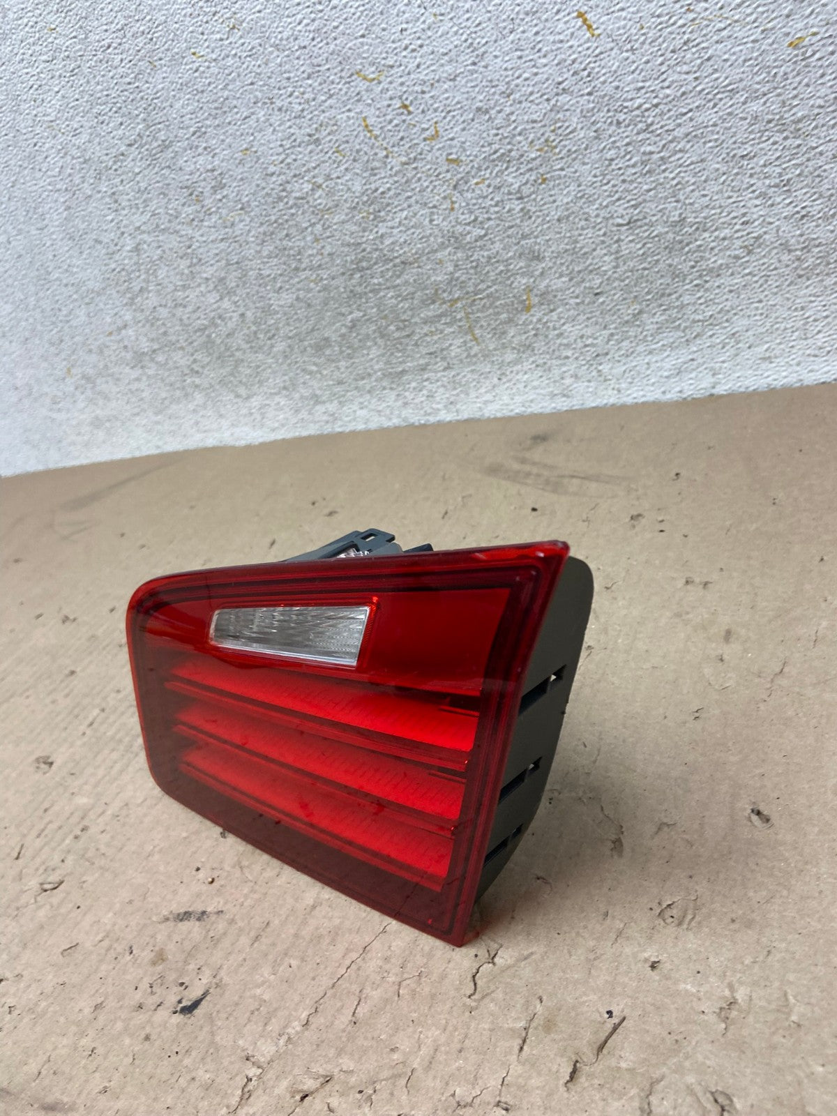 2011-2013 BMW 5 F10 Rear Right Passenger Rh Trunk Inner Tail Light AH6870 LK2