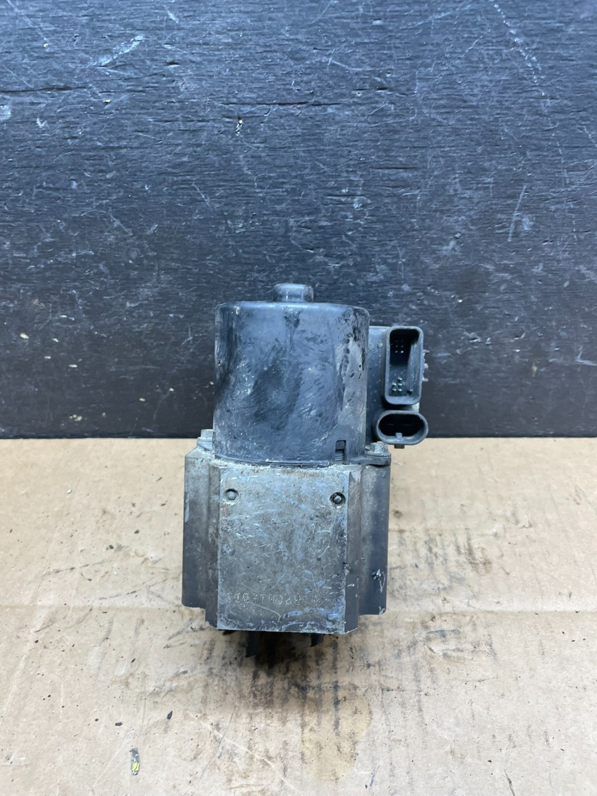 2005 - 2007 Chevy Express GMC Savana 1500 2500 ABS Anti Lock Brake Pump r4339 DG2