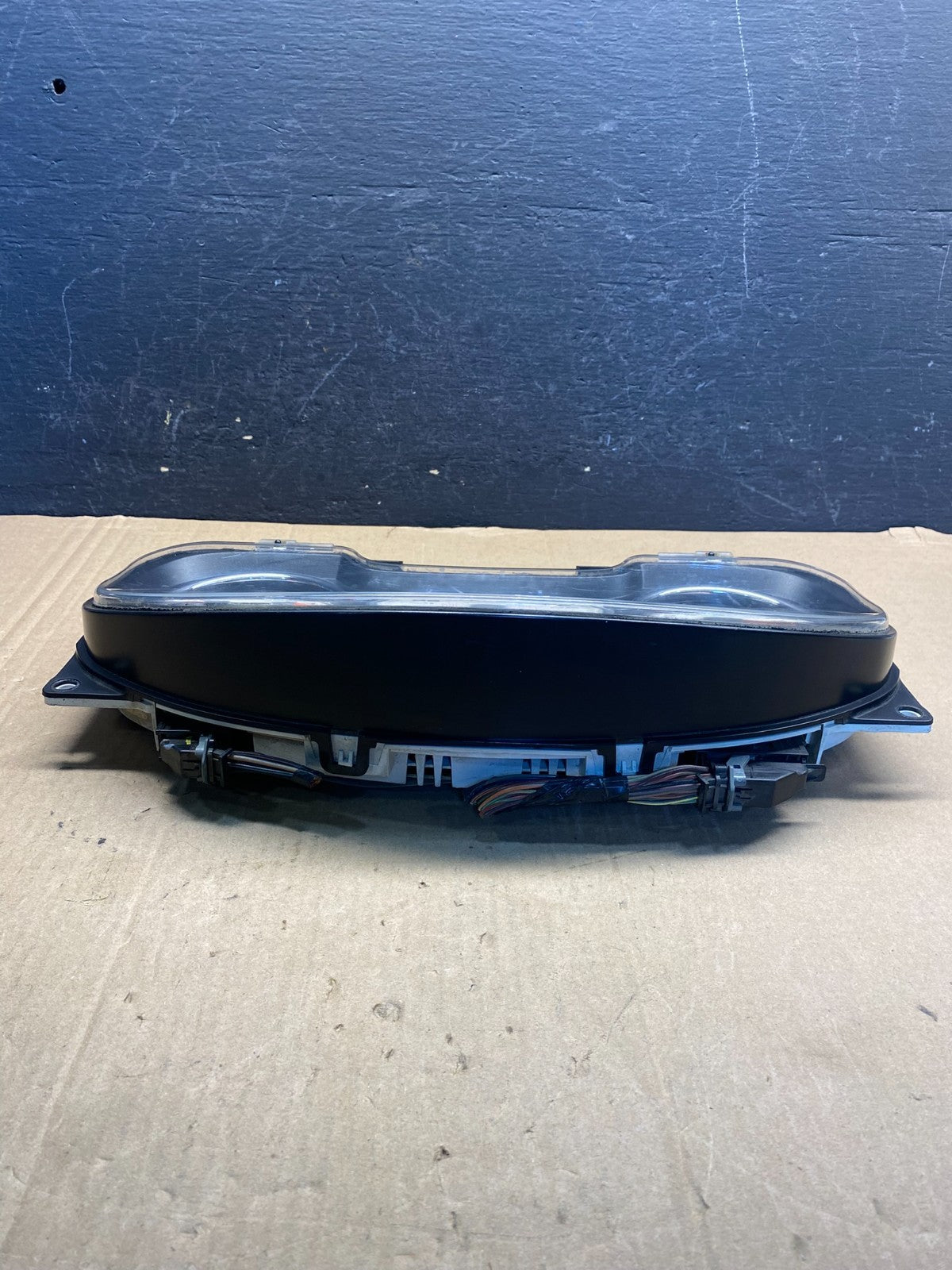 2004 - 2005 Ford F150 F-150 Lariat Speedometer Cluster Gauge AE7560 DW3