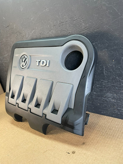 2010 to 2014 Volkswagen Golf TDI Engine Motor Cover af3633 DG1