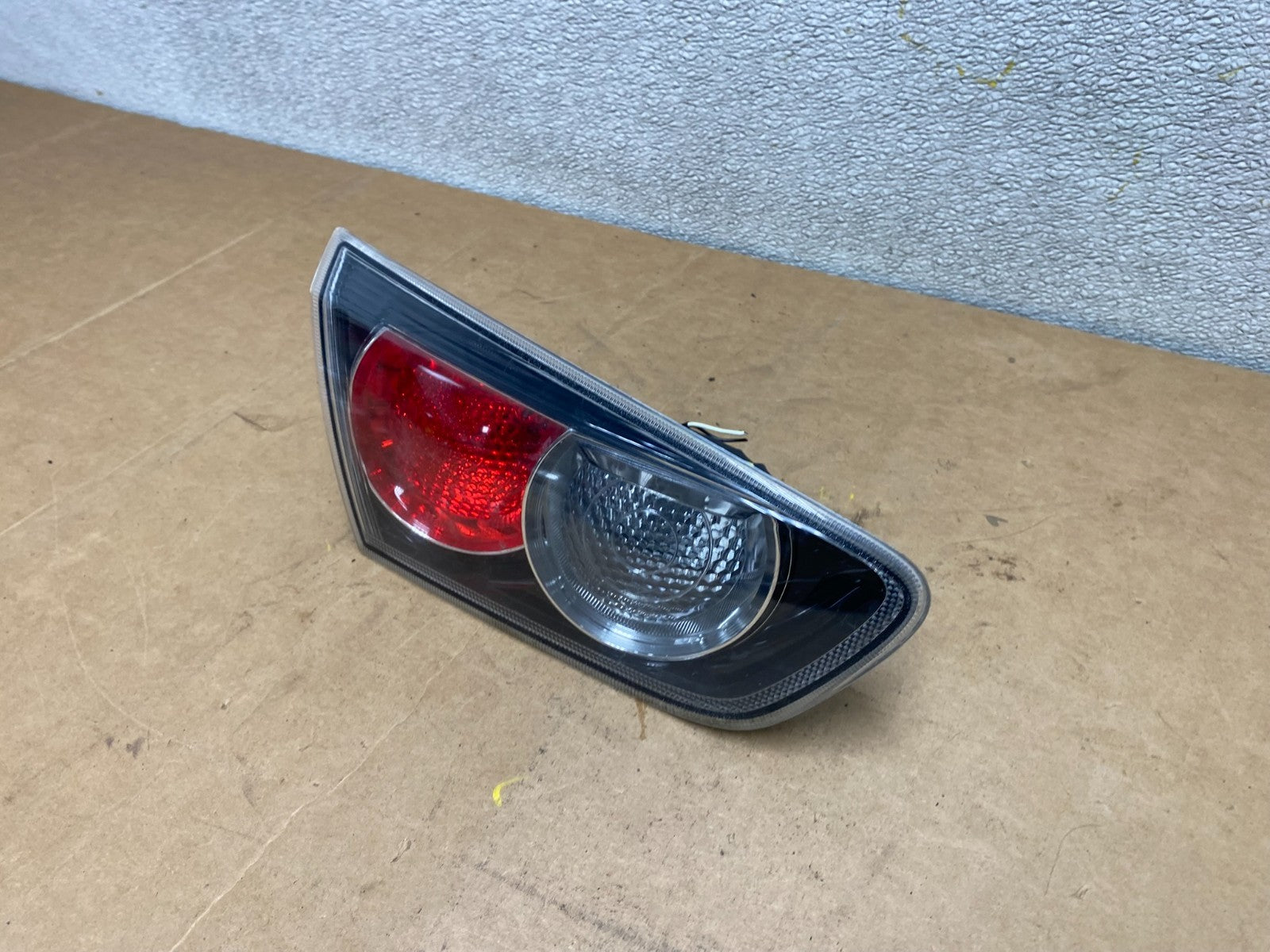 2008-2015 Mitsubishi Lancer Evo 10 X Left Driver Inner Tail Light OEM X3735 DW1