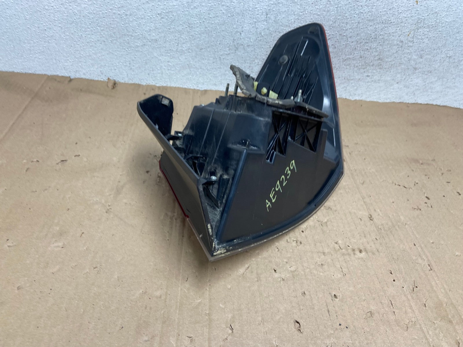 2010 to 2014 Subaru Legacy Left Driver LH Side Tail Light AE9239 LK5