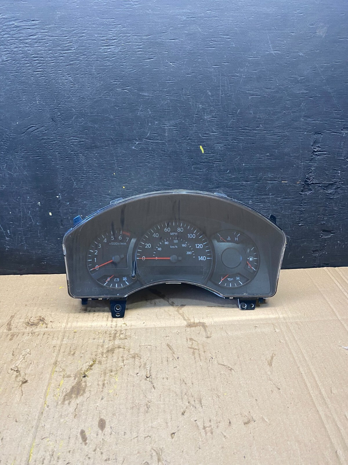 2006 Nissan Armada Speedometer Cluster Gauge M1347 DG Oem0
