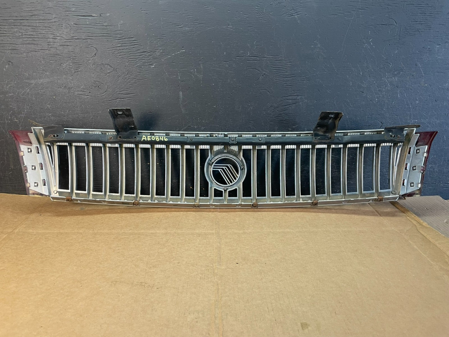 2005 2006 2007 Mercury Montego Front Upper Grill Grille ae0846 DG4